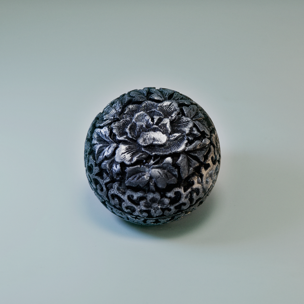 BLACK LOTUS