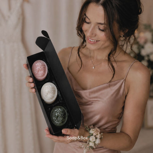 CAMEO SOAP GIFT SET