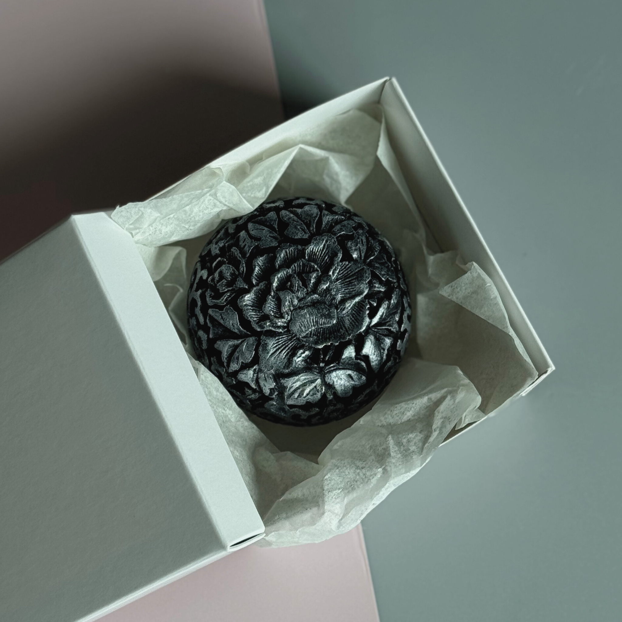 BLACK LOTUS