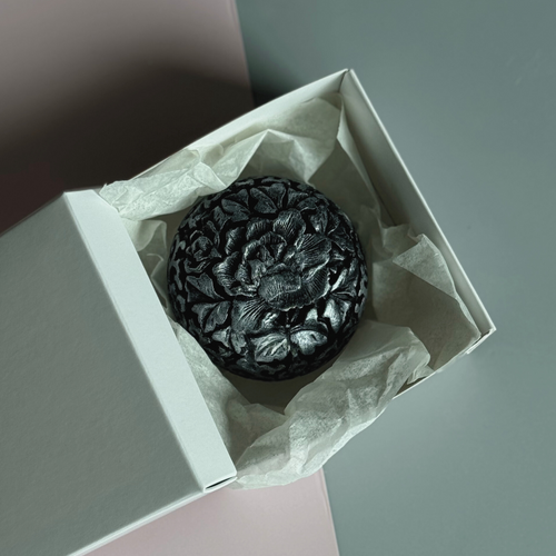BLACK LOTUS
